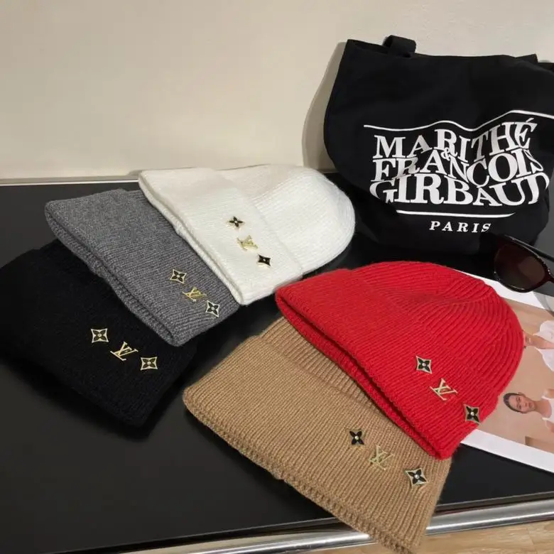 LV Hat dxn (22)